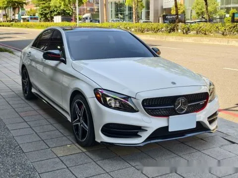 賓士 C-Class Sedan C300 AMG 照片 3
