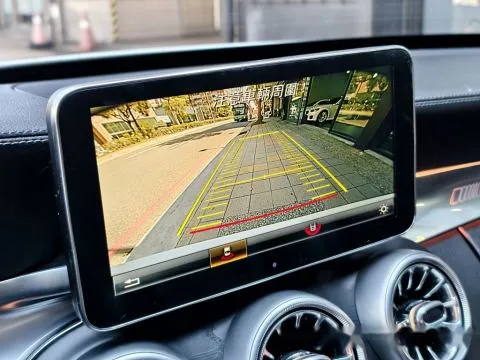 賓士 C-Class Sedan C300 AMG 照片 10