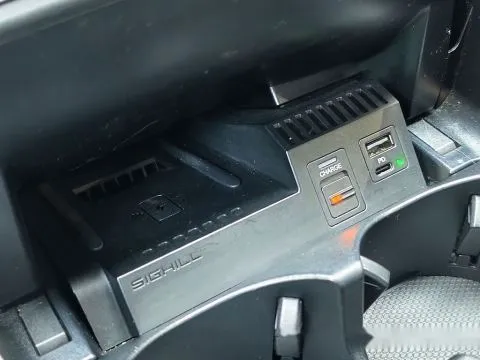 賓士 C-Class Sedan C300 AMG 照片 13