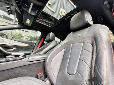 賓士 CLS AMG CLS53 4Matic+ 照片 13