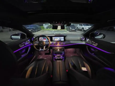 賓士 CLS AMG CLS53 4Matic+ 照片 17