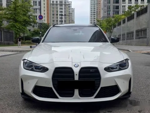BMW M3 Touring Competition M xDrive 照片 2