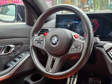 BMW M3 Touring Competition M xDrive 照片 12