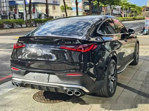 賓士 GLC Coupe AMG 43 4Matic 照片 2