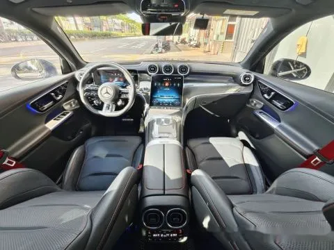 賓士 GLC Coupe AMG 43 4Matic 照片 14
