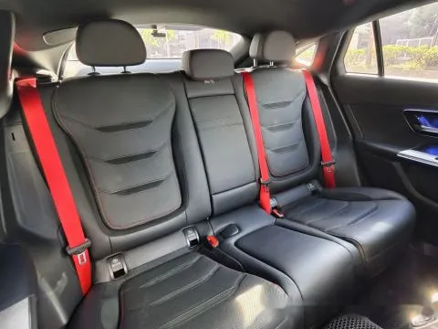 賓士 GLC Coupe AMG 43 4Matic 照片 16