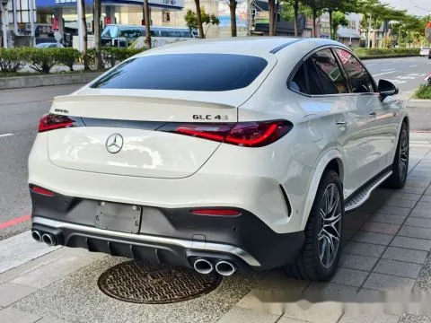 賓士 GLC Coupe AMG 43 4Matic 照片 2
