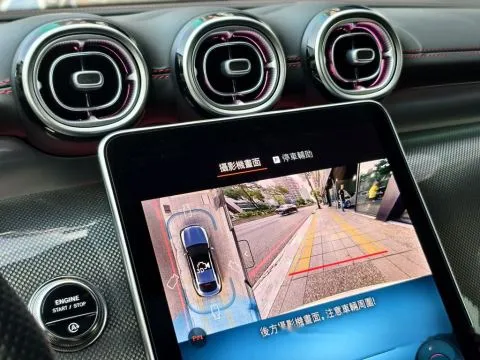 賓士 GLC Coupe AMG 43 4Matic 照片 11