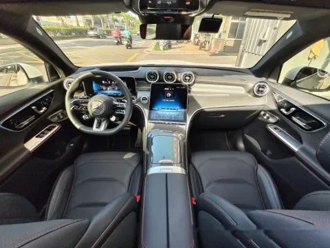 賓士 GLC Coupe AMG 43 4Matic 照片 15