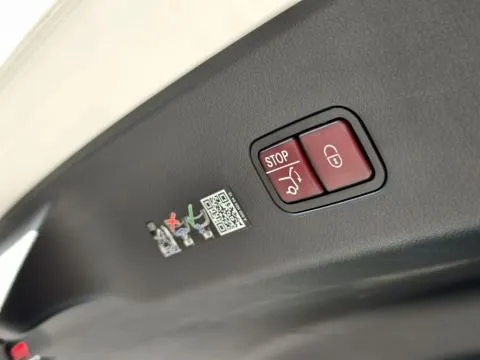 賓士 GLC Coupe AMG 43 4Matic 照片 18