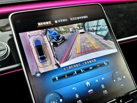 賓士 S-Class Sedan AMG S63 E performance 照片 10