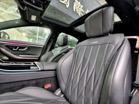 賓士 S-Class Sedan AMG S63 E performance 照片 14