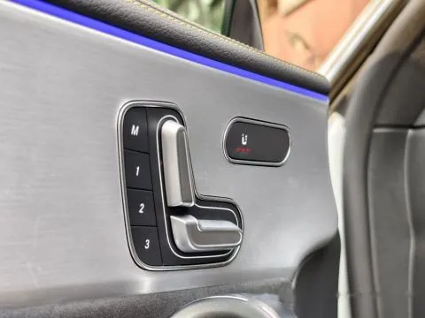 賓士 CLA45S 4MATIC 照片 6