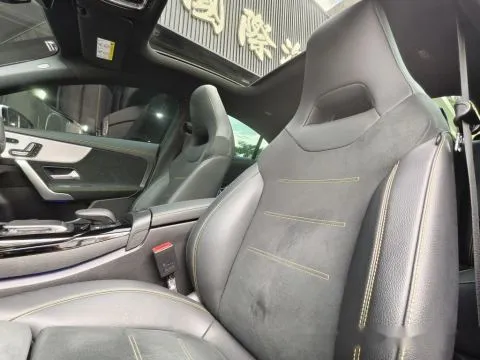 賓士 CLA45S 4MATIC 照片 14