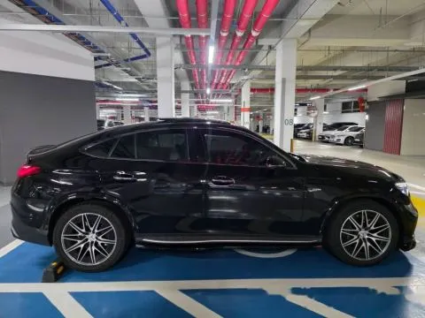 賓士 GLC Coupe AMG 43 4Matic 照片 6