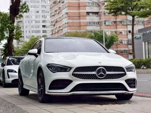 賓士 CLA250 AMG 4MATIC 照片 3