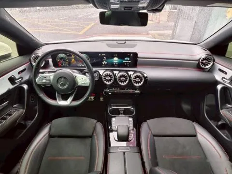 賓士 CLA250 AMG 4MATIC 照片 10