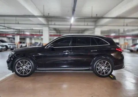賓士 GLC AMG GLC43 SUV 照片 5