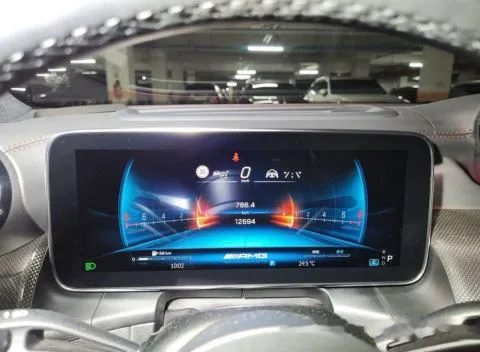 賓士 GLC AMG GLC43 SUV 照片 8