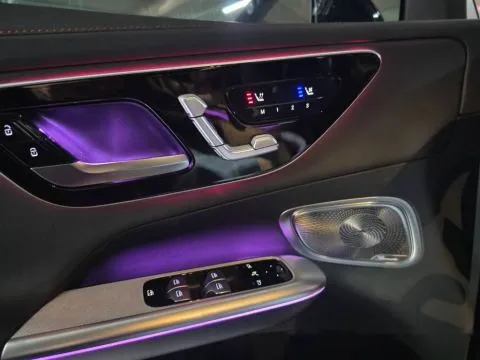 賓士 GLC AMG GLC43 SUV 照片 9